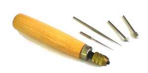 Diamant-Reibahle f�r Perlen - Holzgriff, Spannzange, 4 Eins�tze